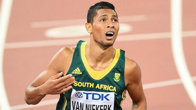 Van Niekerk Atletizm tarihine geçti!