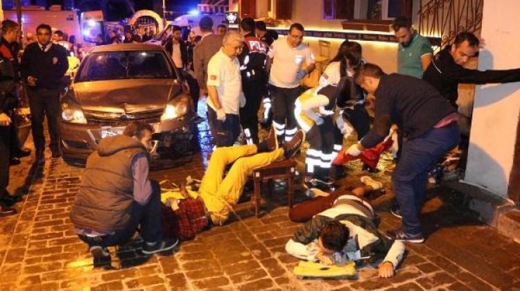 Alkollü sürücü dehşet saçtı: 3 yaralı