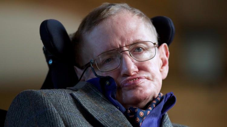 Stephen Hawking uzaya gidiyor