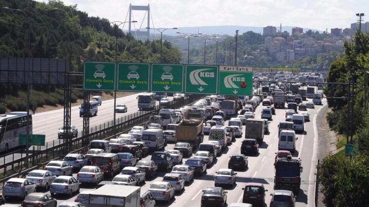 Köprü ve otoyol gelirleri 500 milyonu aştı