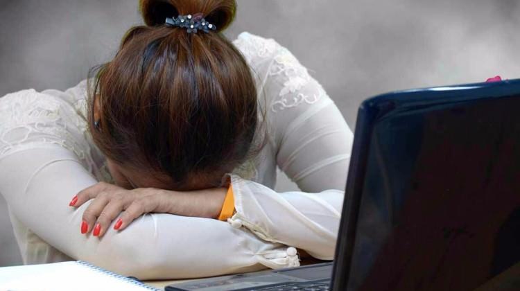 Gönderilen bir e-mail bile fazla mesaiye delil