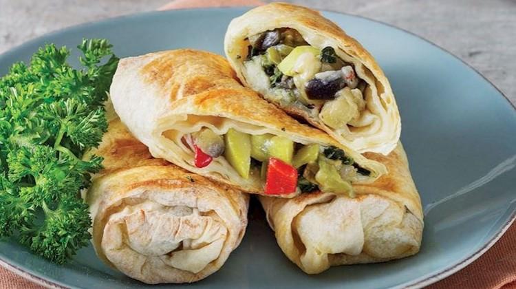 Hellim peynirli rulo börek tarifi