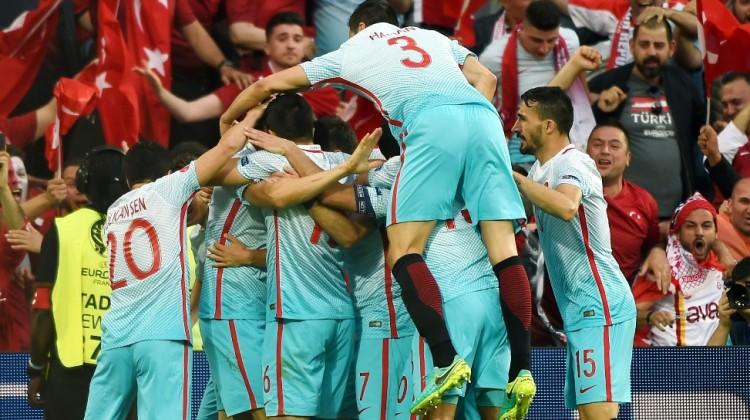 Gruptan çıkarsak Türkiye'nin rakibi