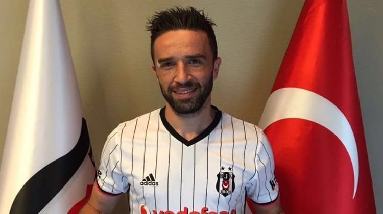 Efsaneden Gökhan Gönül'e destek