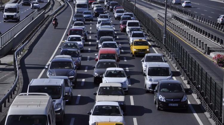 26 milyon yollara düştük