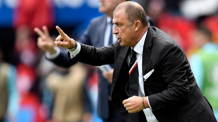 Fatih Terim'den sürpriz kadro!