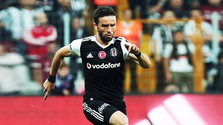 Gökhan Gönül Fenerbahçe'yi hatırlattı