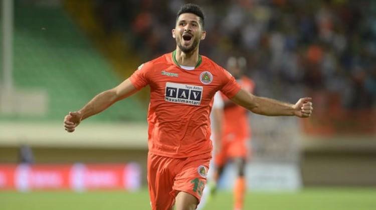 Galatasaray'ın Emre Akbaba planı!