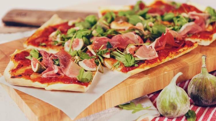 Orjinal İtalyan pizza tarifi