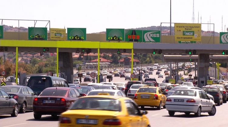 Sayıştay'dan korkutan kaçak geçiş raporu