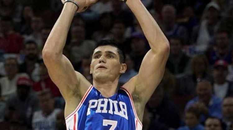Ersan İlyasova’dan ilk maçında 14 sayı