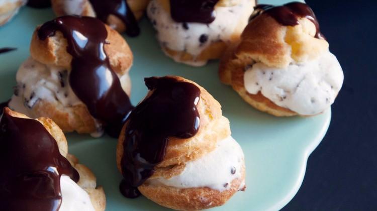 Dondurmalı Profiterol tarifi