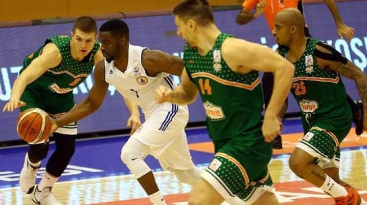 Banvit uzatmalarda yıkıldı