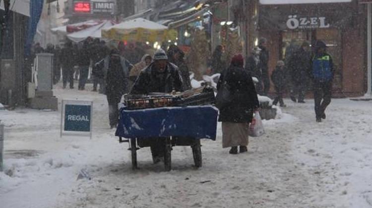 12 Ocak Edirne'de okullar kesin tatil mi? Valilik kararı