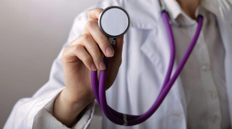 Antibiyotiğe karşı hekimlere grip kiti