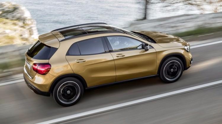 Mercedes Benz GLA yenilendi! İşte 2017 hali...