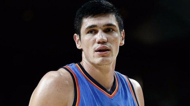 Ersan İlyasova takımını sırtladı!