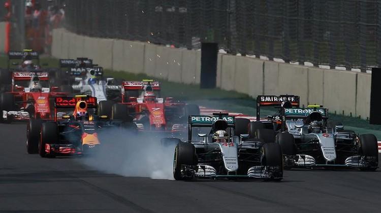 Formula 1'in satılmasına onay
