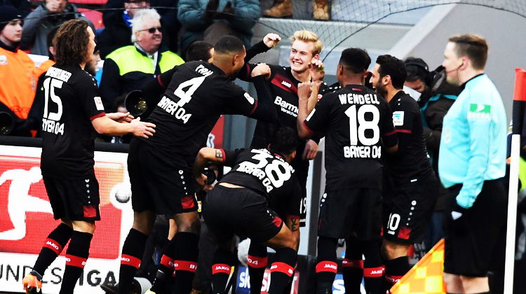 Leverkusen'i Hakan ve Ömer uçurdu!