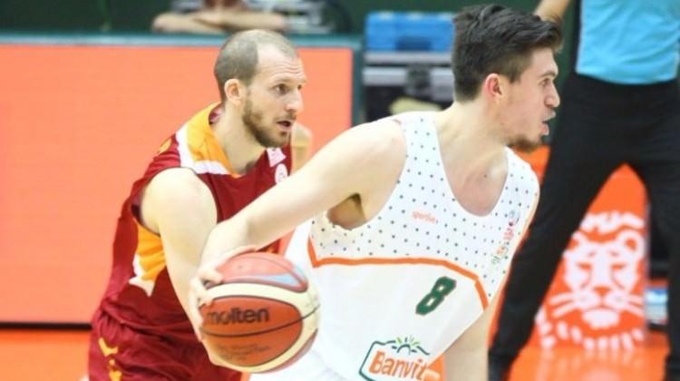Banvit, Galatasaray'ı devirdi