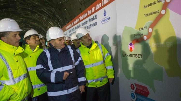 Bir ilçeye 4 metro ile 2 teleferik hattı geliyor