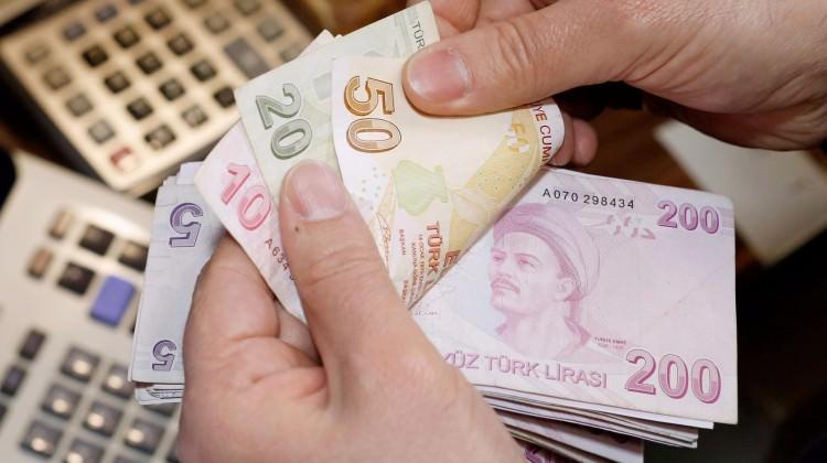 Zora düşen esnafa 14 bin 110 TL