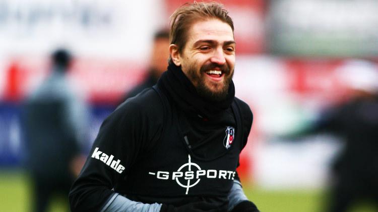 Caner'den maç öncesi sürpriz paylaşım!