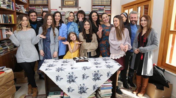 Elif dizisi 500. Bölümü kutladı Elif dizisi 500. Bölümü kutladı