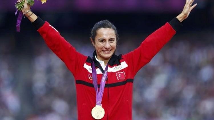 Aslı Çakır Alptekin'in madalyası geri alınıyor