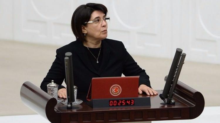 Mahkemeden Leyla Zana kararı