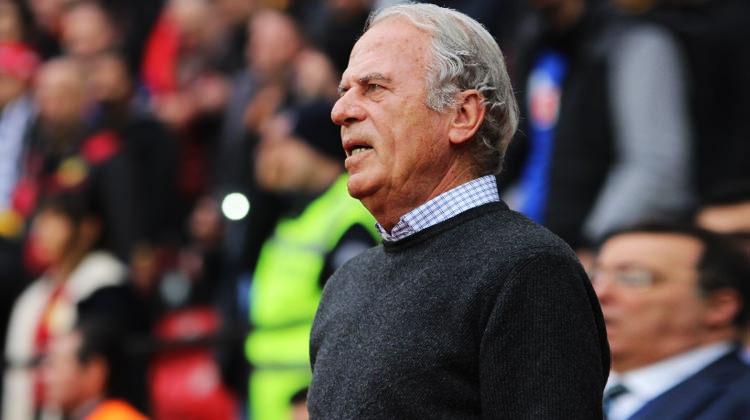 Mustafa Denizli beraberliğe abone!