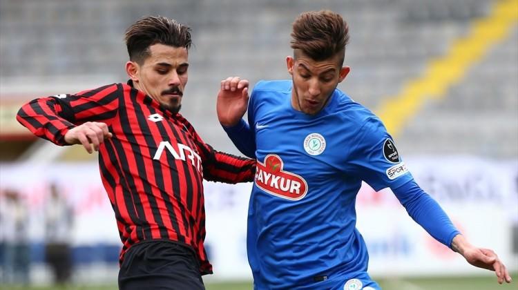 Rizespor'a bir darbe de Gençler'den!