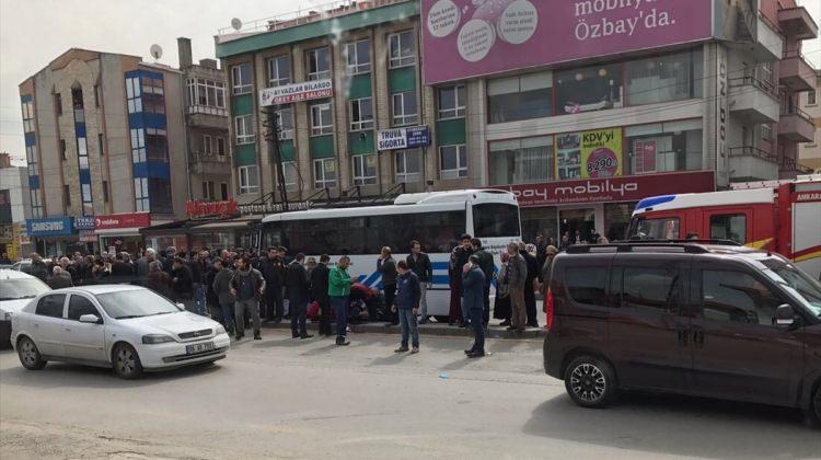 Başkentte trafik kazası: 2 ölü, 1 yaralı