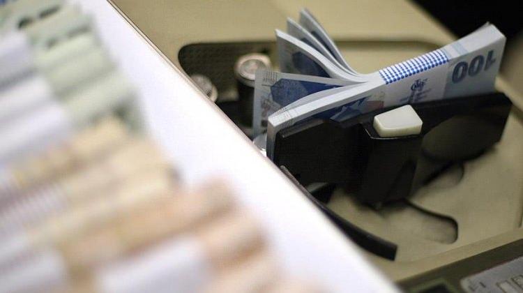 Memurlar 1 Nisan'da BES'e geçiyor
