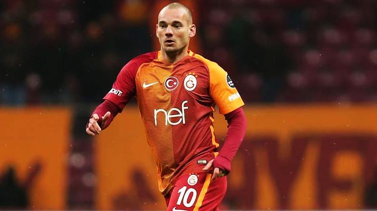 Sneijder, Tudor'u pişman etti