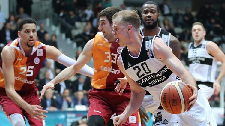 Olaylı derbide kazanan Beşiktaş