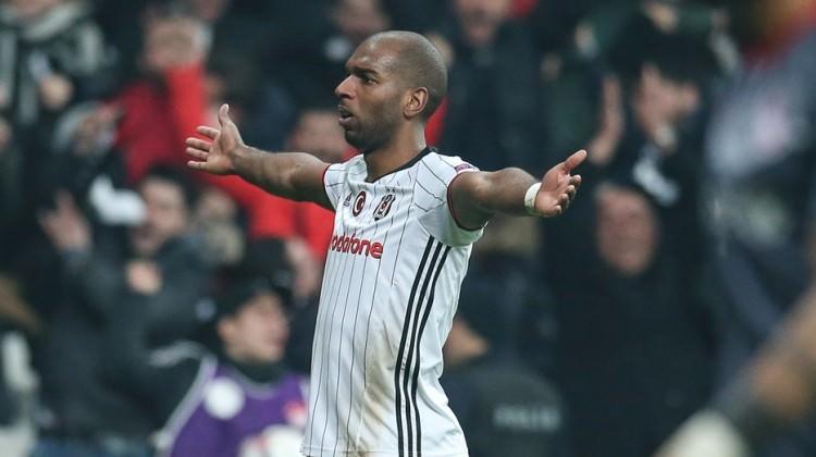 Babel'den Emre Çolak'a destek!