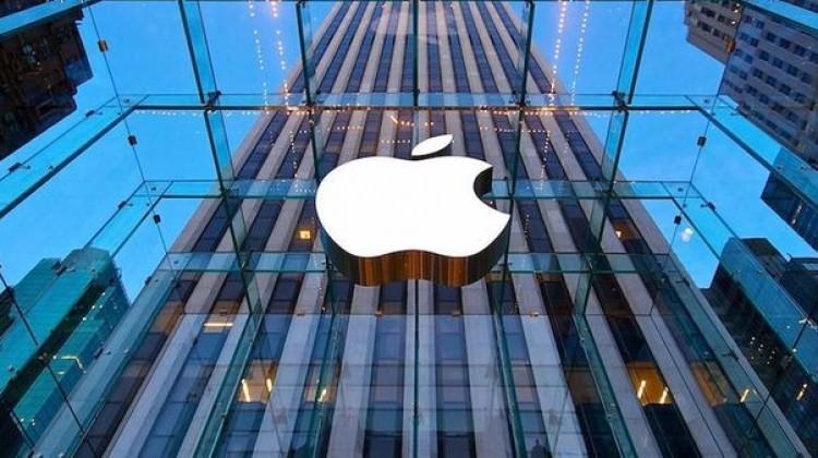 Apple'dan Toshiba hamlesi