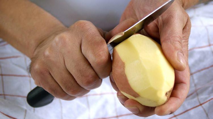 Patates nasıl soyulur Patates nasıl soyulur