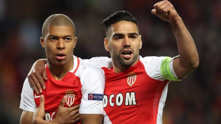 Monaco Dortmund'u evine gönderdi