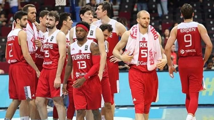 Milli Takım 5 basamak birden geriledi