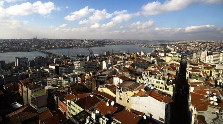 Her gün yüzlercesi taşındı