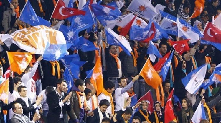 100 bin kişilik kongre! O isimlere davetiye yok