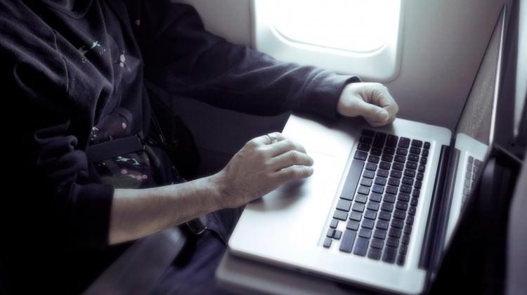 ABD, Avrupa'ya laptop yasağından vazgeçti