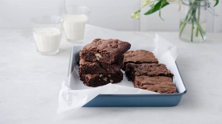 Çift çikolatalı browni tarifi
