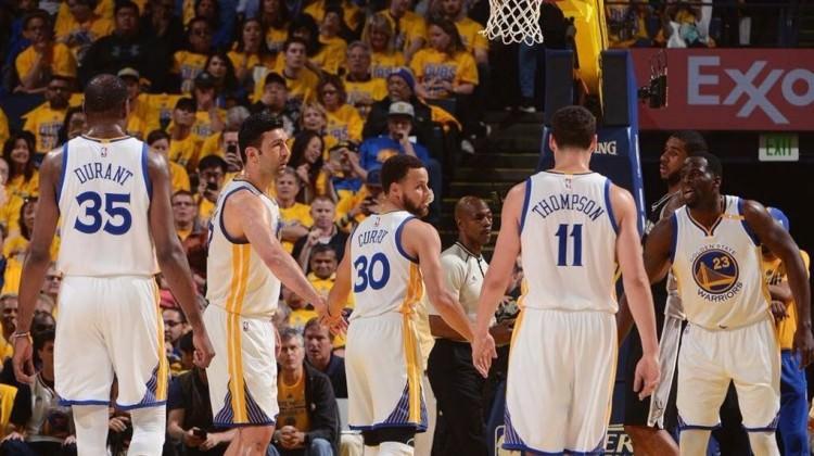 Warriors'tan batı finalinde efsane dönüş!