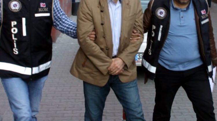 Üç avukata FETÖ'den tutuklama
