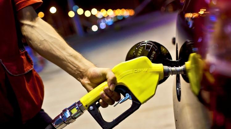 Araç sahipleri dikkat! Benzine zam geldi