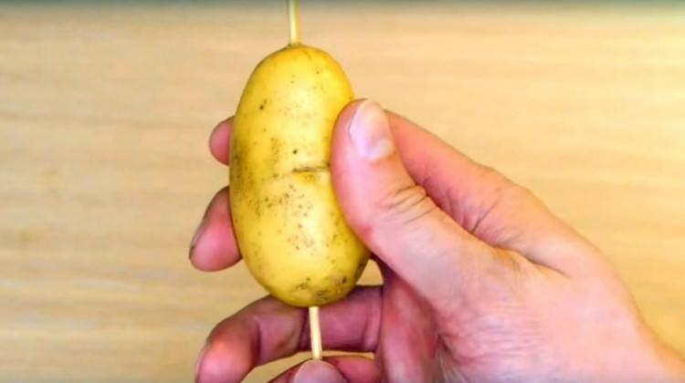 Çubukta Burgu Patates Nasıl Yapılır Çubukta Burgu Patates Nasıl Yapılır
