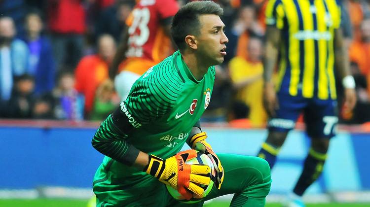 G.Saray'da Muslera kararı! Ömürlük imza...